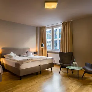 Отель Munique Frankfurt