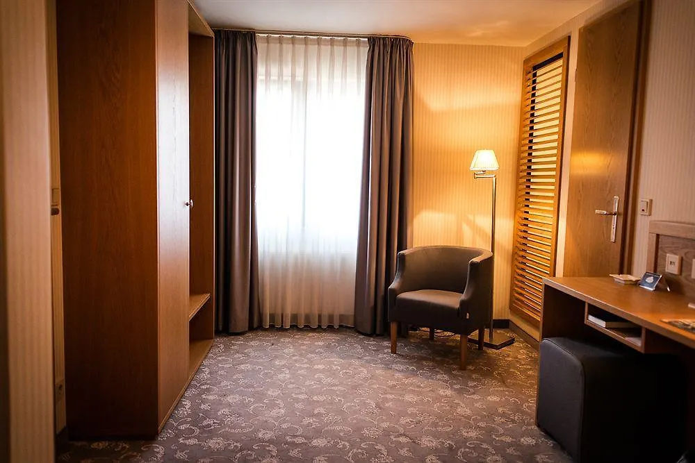 Townhouse Hotel Frankfurt am Main 3*,